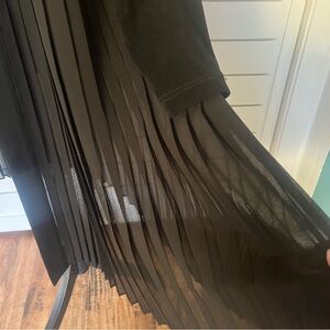 Chico’s Travelers Elegant Black Pleated Sheer Duster Petite 1